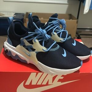 UNC Nike React Presto (NEW IN BOX)